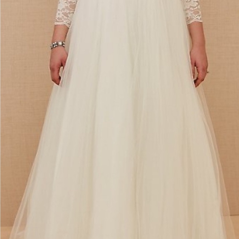 torrid Ivory Lace Long Sleeve Bridal Gown